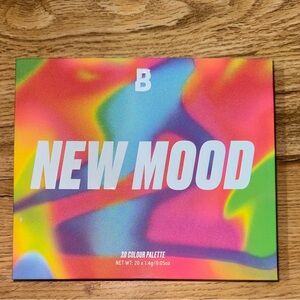 New Mood Eyeshadow Palette